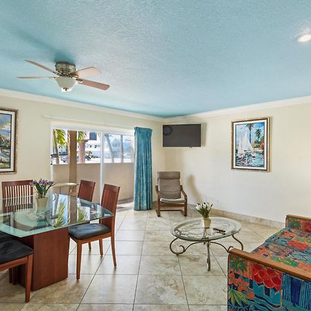 Bay Palms Waterfront Resort - Hotel And Marina St. Pete Beach Rom bilde