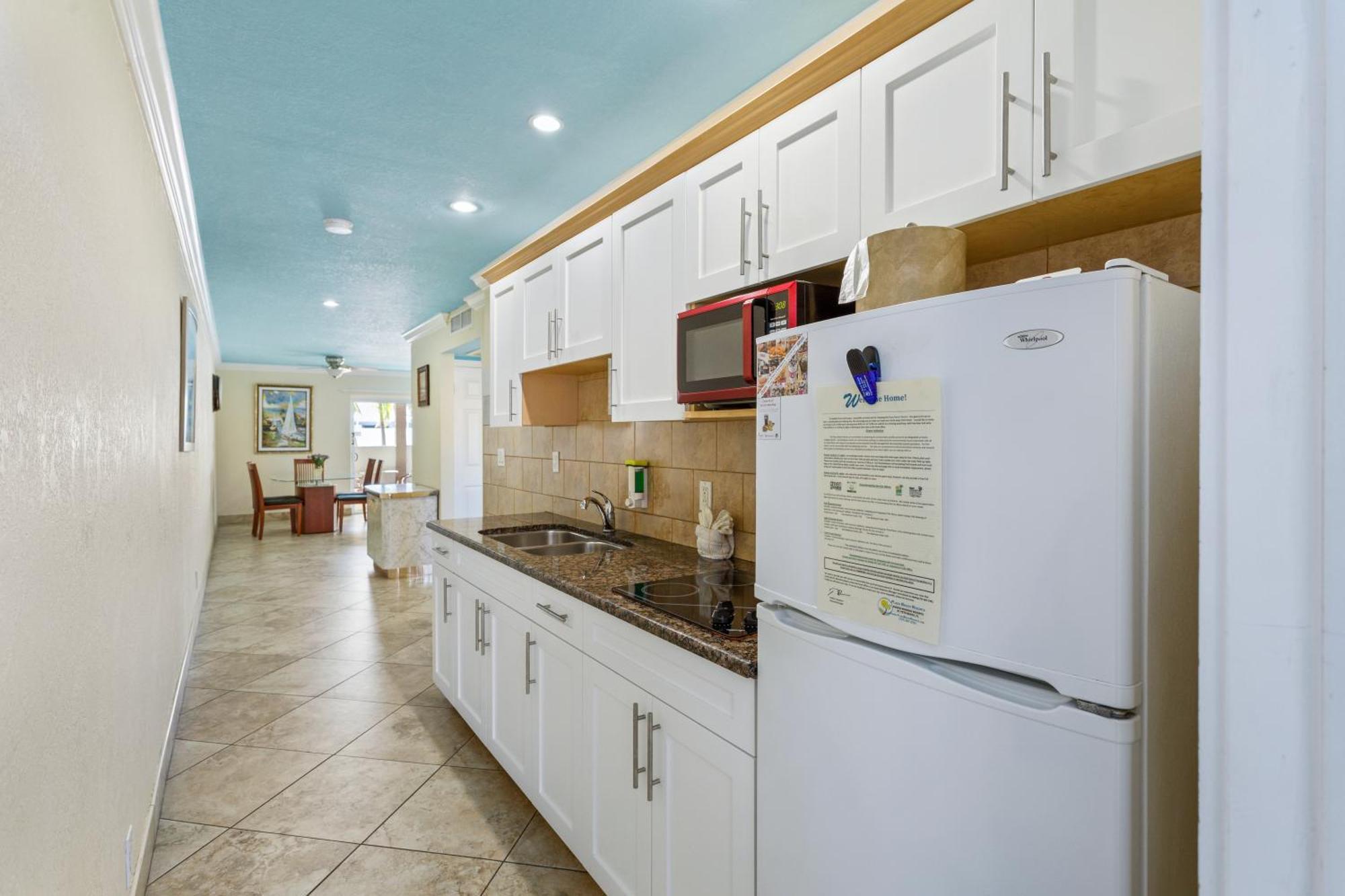 Bay Palms Waterfront Resort - Hotel And Marina St. Pete Beach Rom bilde