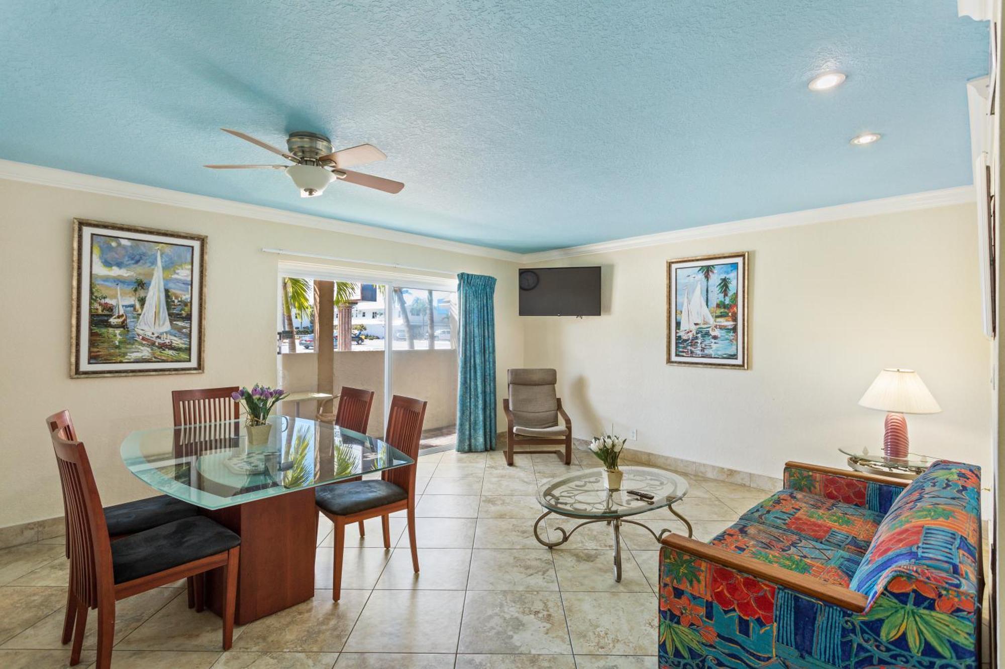 Bay Palms Waterfront Resort - Hotel And Marina St. Pete Beach Rom bilde