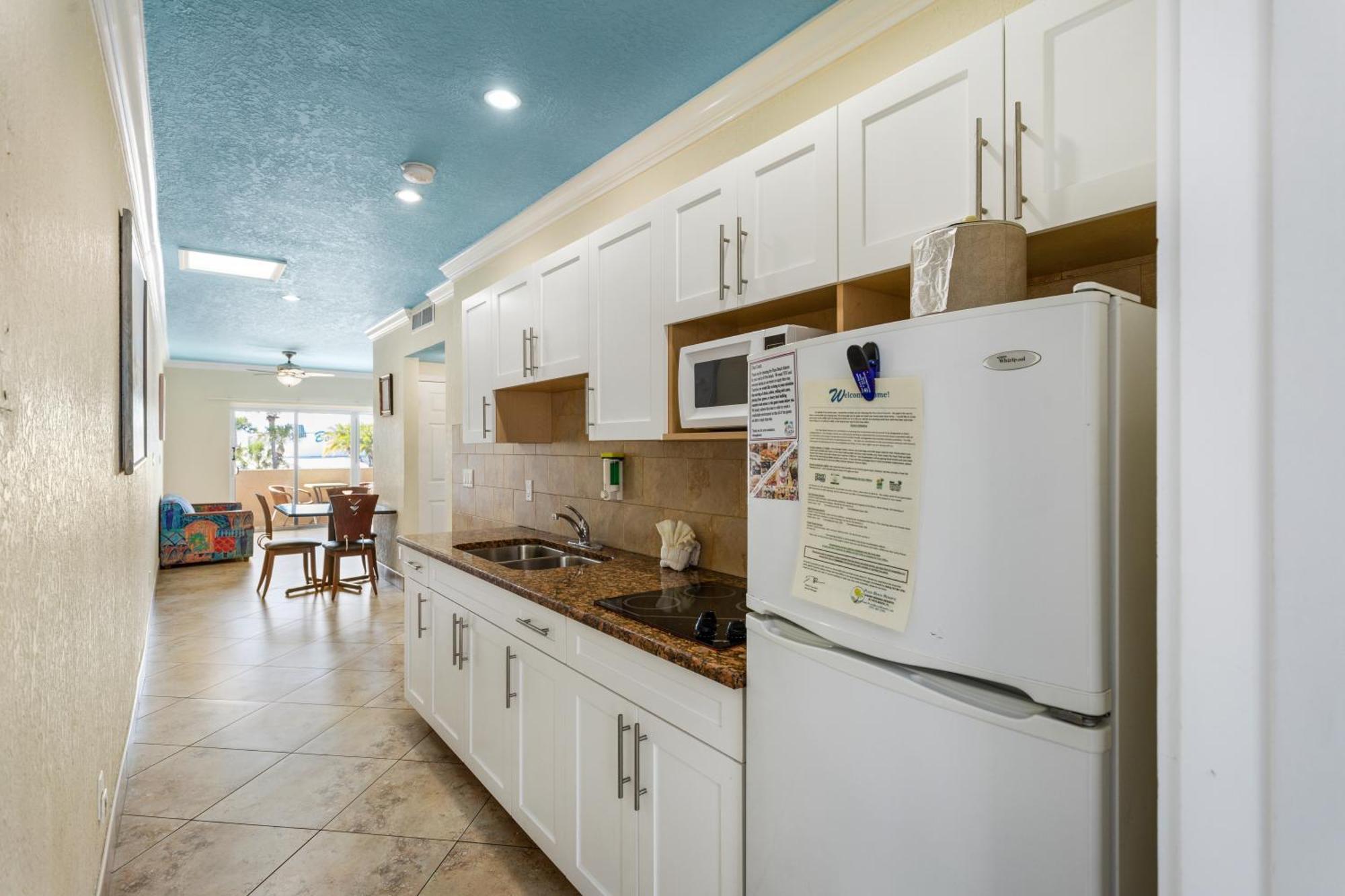 Bay Palms Waterfront Resort - Hotel And Marina St. Pete Beach Rom bilde