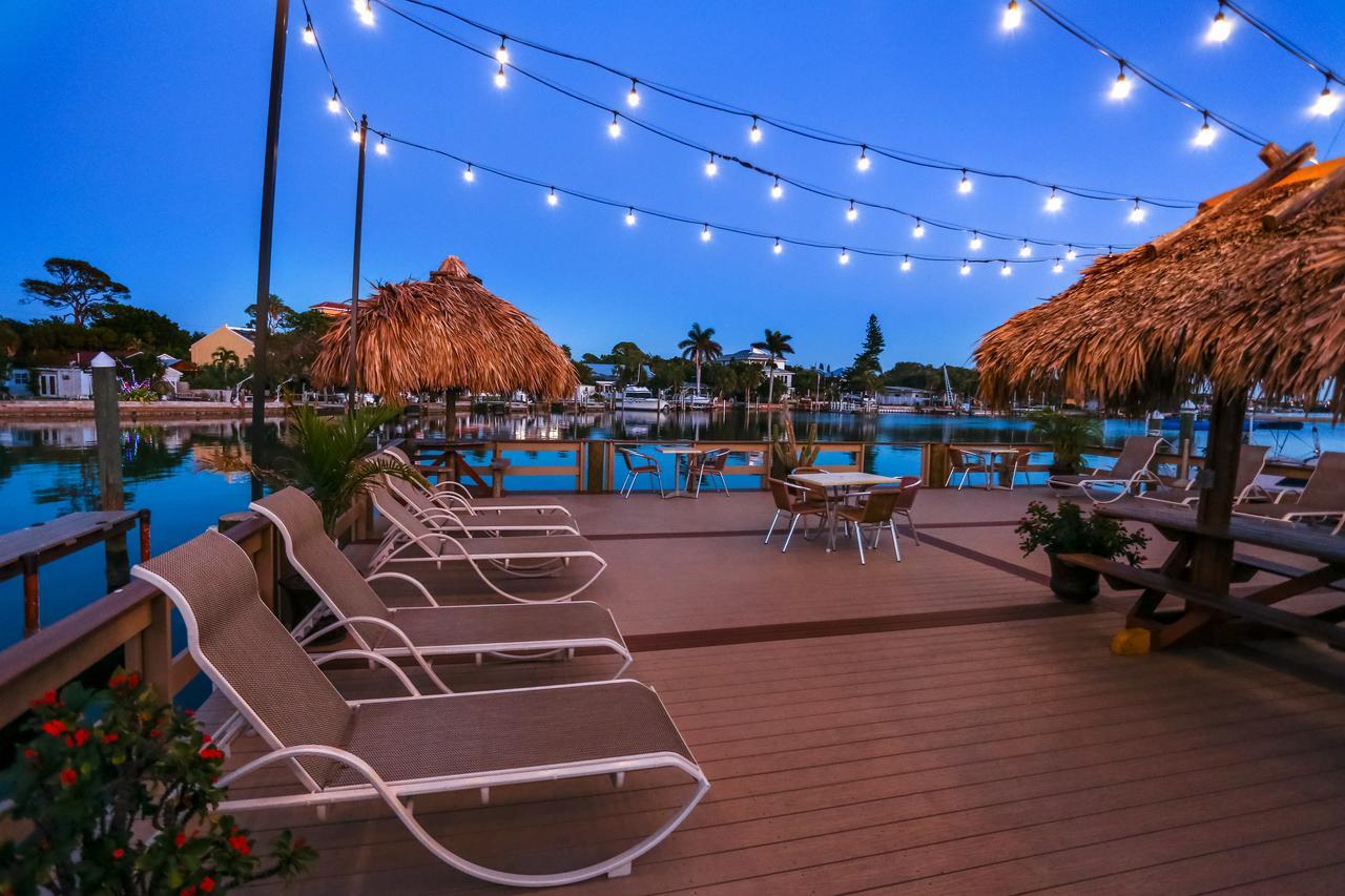 Bay Palms Waterfront Resort - Hotel And Marina St. Pete Beach Eksteriør bilde