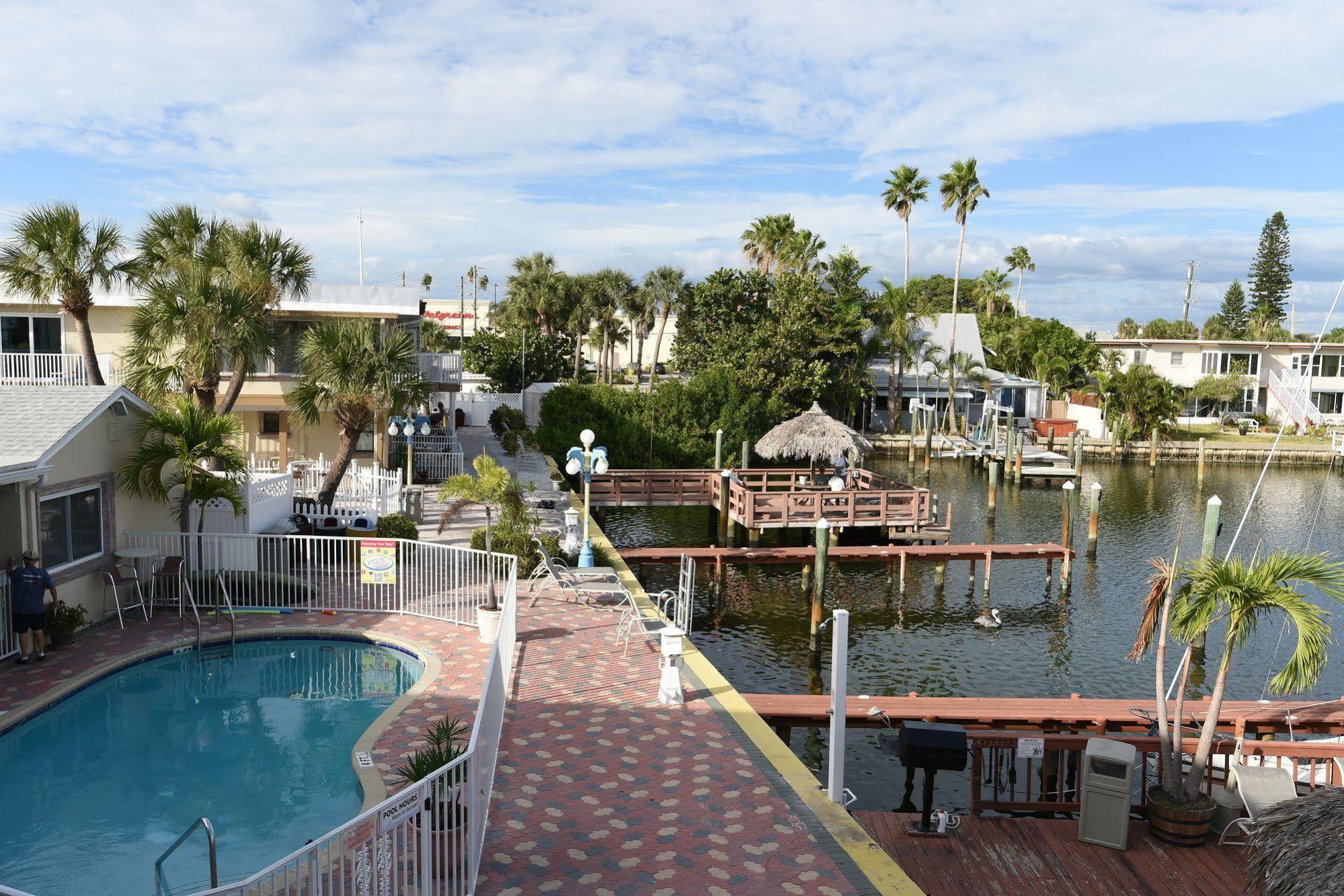 Bay Palms Waterfront Resort - Hotel And Marina St. Pete Beach Eksteriør bilde