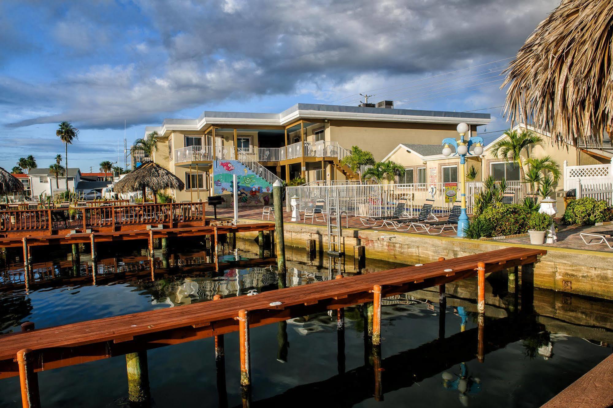Bay Palms Waterfront Resort - Hotel And Marina St. Pete Beach Eksteriør bilde